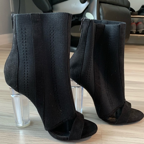 Booties with transparent heel - Picture 1 of 5
